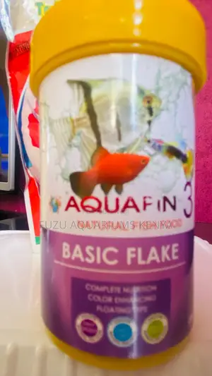 Aquafin 3 Basic Flakes – Safe and Easy to Digest