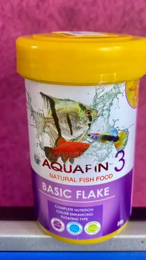 Natural Feeding for Aqua Fish – Aquafin 3 Flakes
