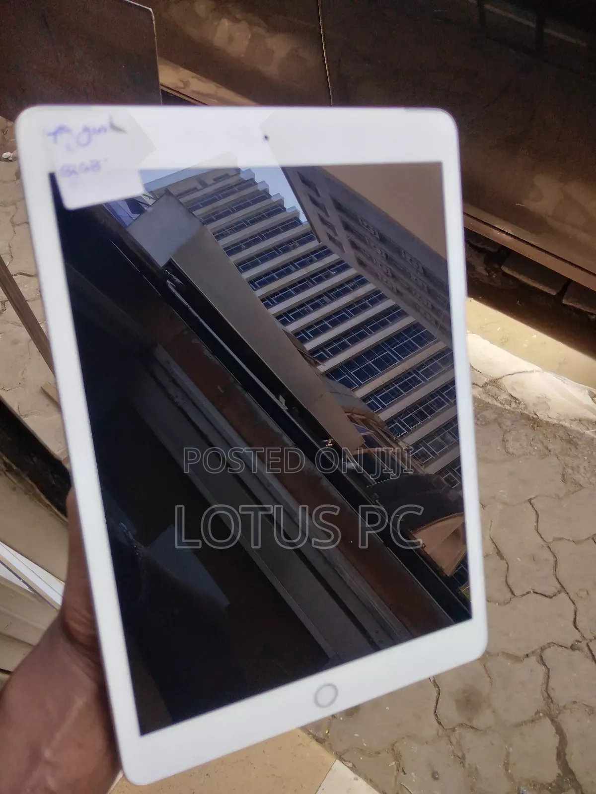 Apple iPad 10.2 (2019) 32 GB Silver