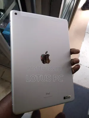 Apple iPad 10.2 (2019) 32 GB Silver