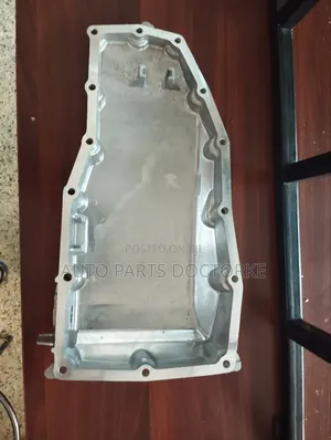 Honda Cr-v Rw Oil Sump. Brand New Oem