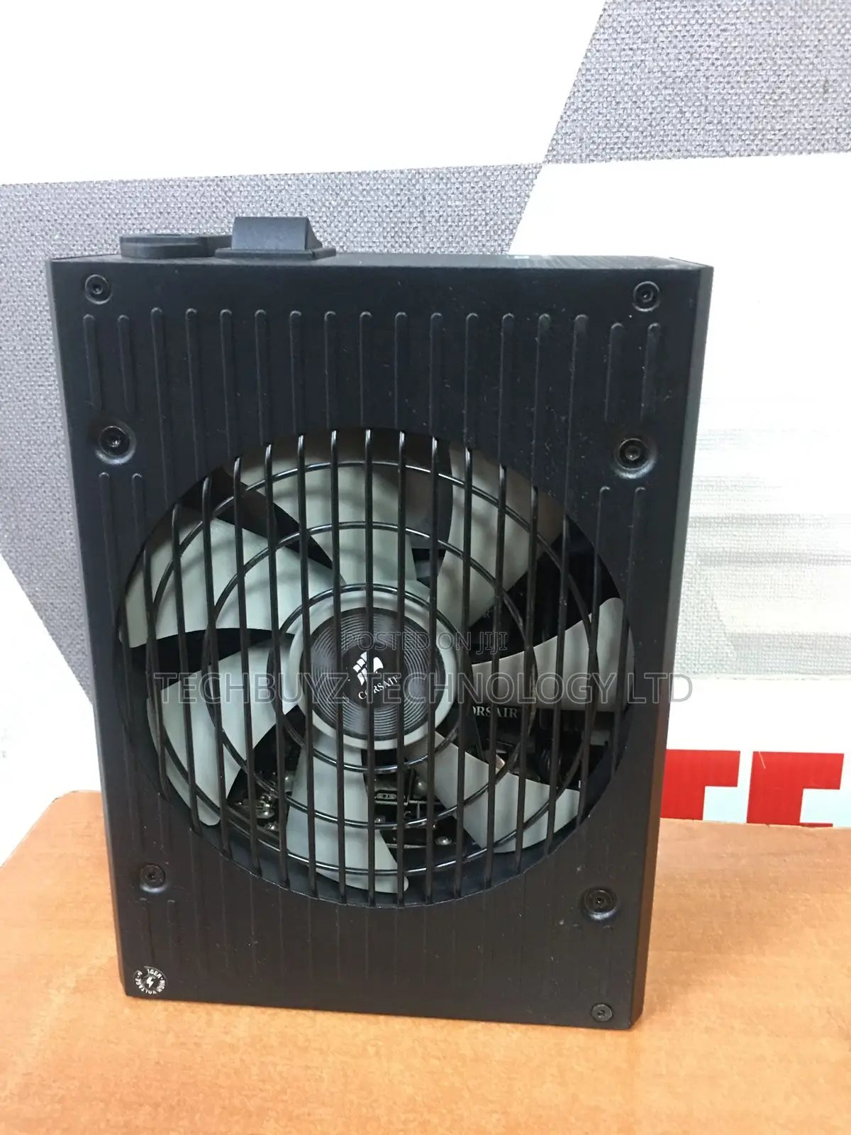 Corsair Hx1200i Fully Modular Ultra-Low Noise Atx Power Su