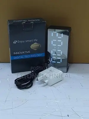 Indoor Security Nanny Clock Camera