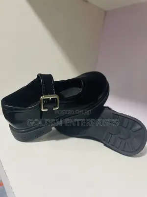 Quality Girls Black School Shoes 21-31