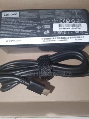 Laptop Lenovo Adapter/Charger 65 Watts Type C, Long Cable