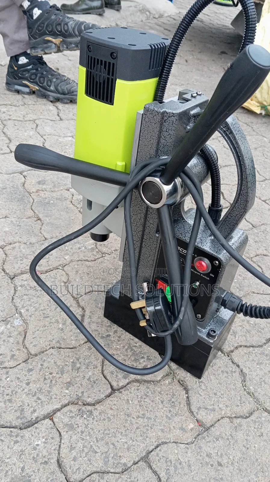 Magnetic Rotary Drill