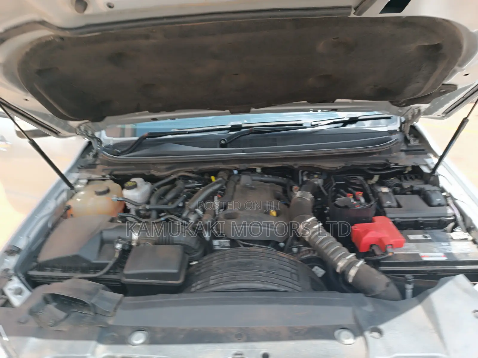 Ford Everest 2020 Silver