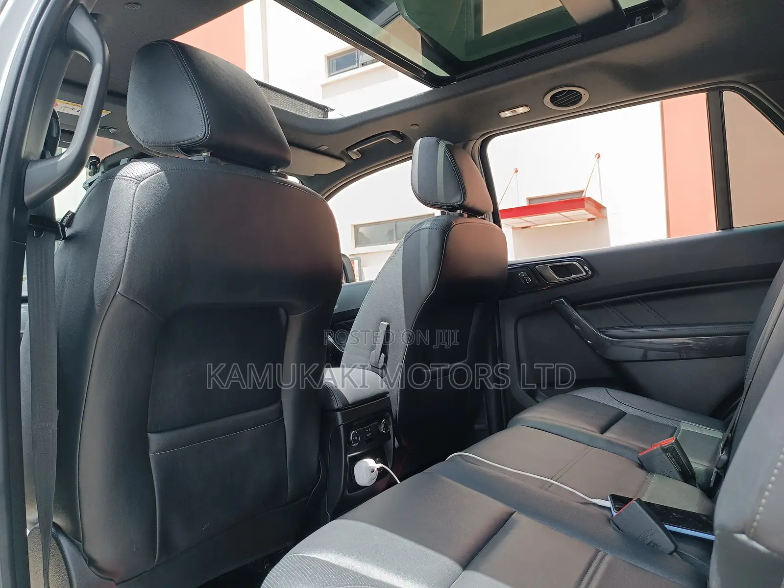 Ford Everest 2020 Silver