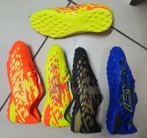 Unisex Football Trainers ( Assorted Colours) Size 39 _ 44