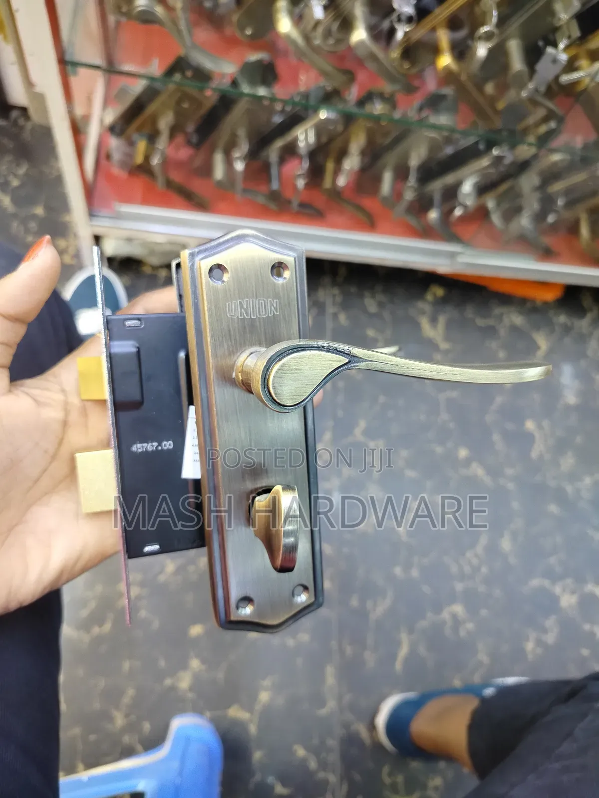 Union Ab Handle Bathroom Lock