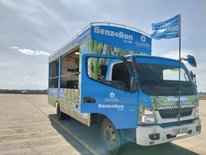 Roadshow Trucks