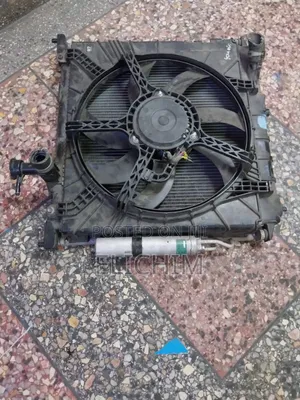 Nissan Latio Radiator