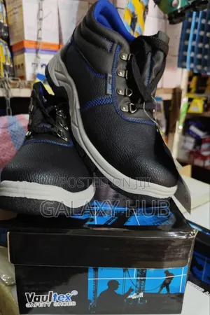 Vaultex Safety Shoes