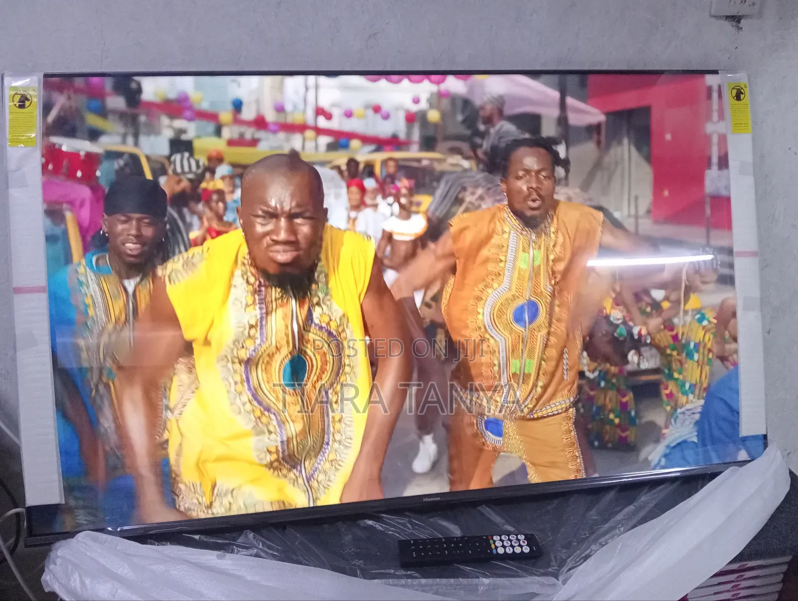 Hisense 55" A61n Smart With Free Wall Bracket