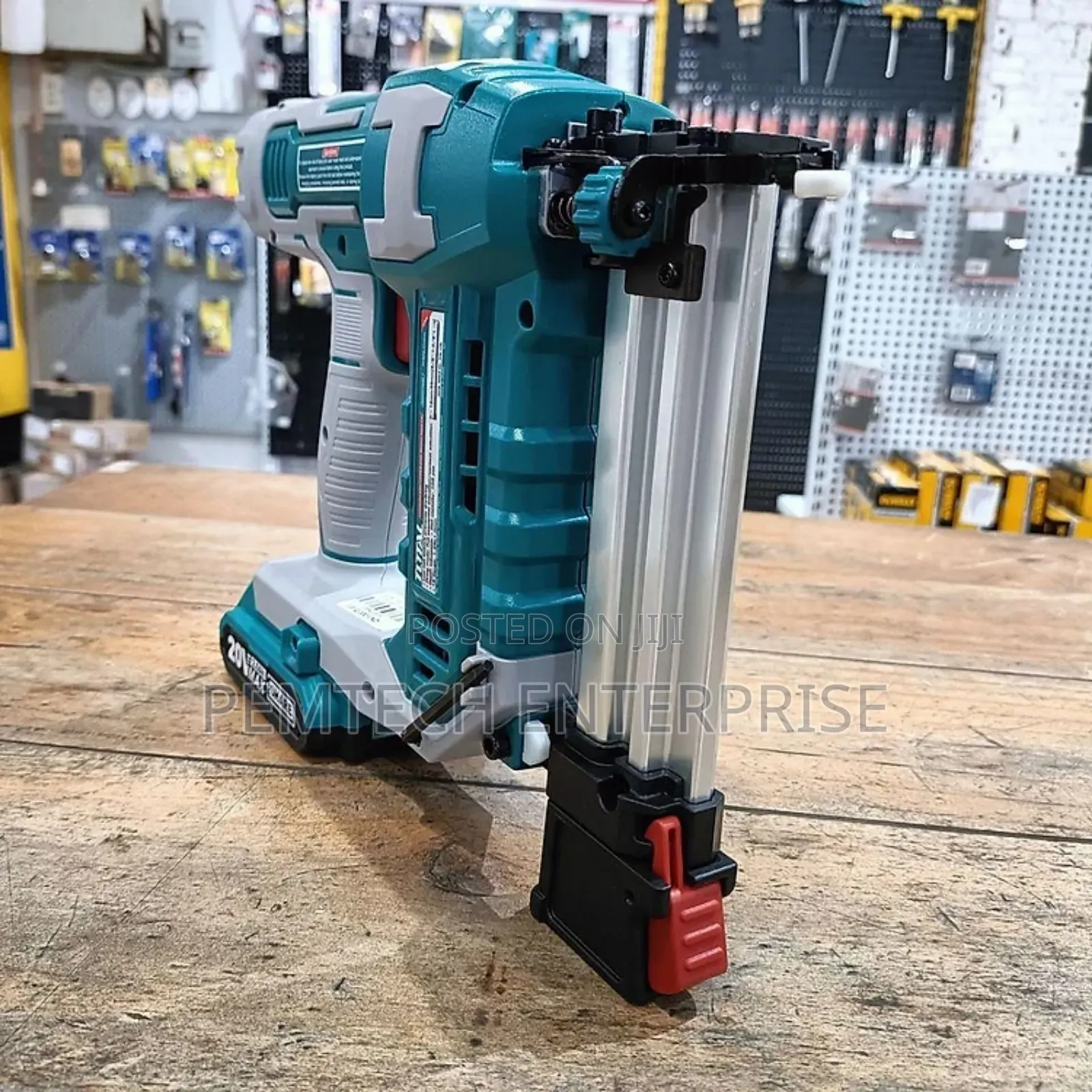 Battery-Based Nail Gun 20v (1 Battery 2.0ah + Charger) Total