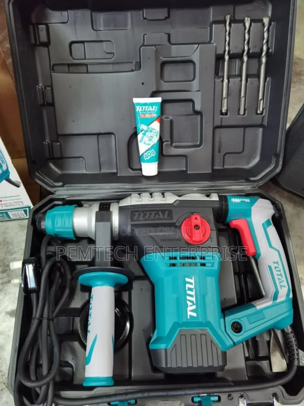 Total 32mm 1500w Rotary Hammer