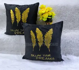 Stylish Luxurious Throw Pillows