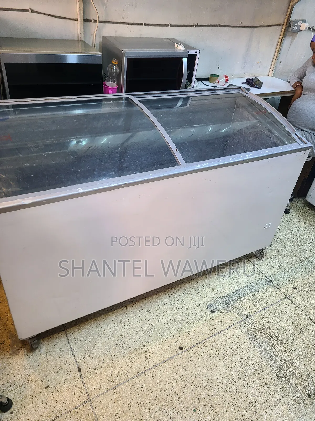 Glas Door Chest Freezer/ Deep Freezer