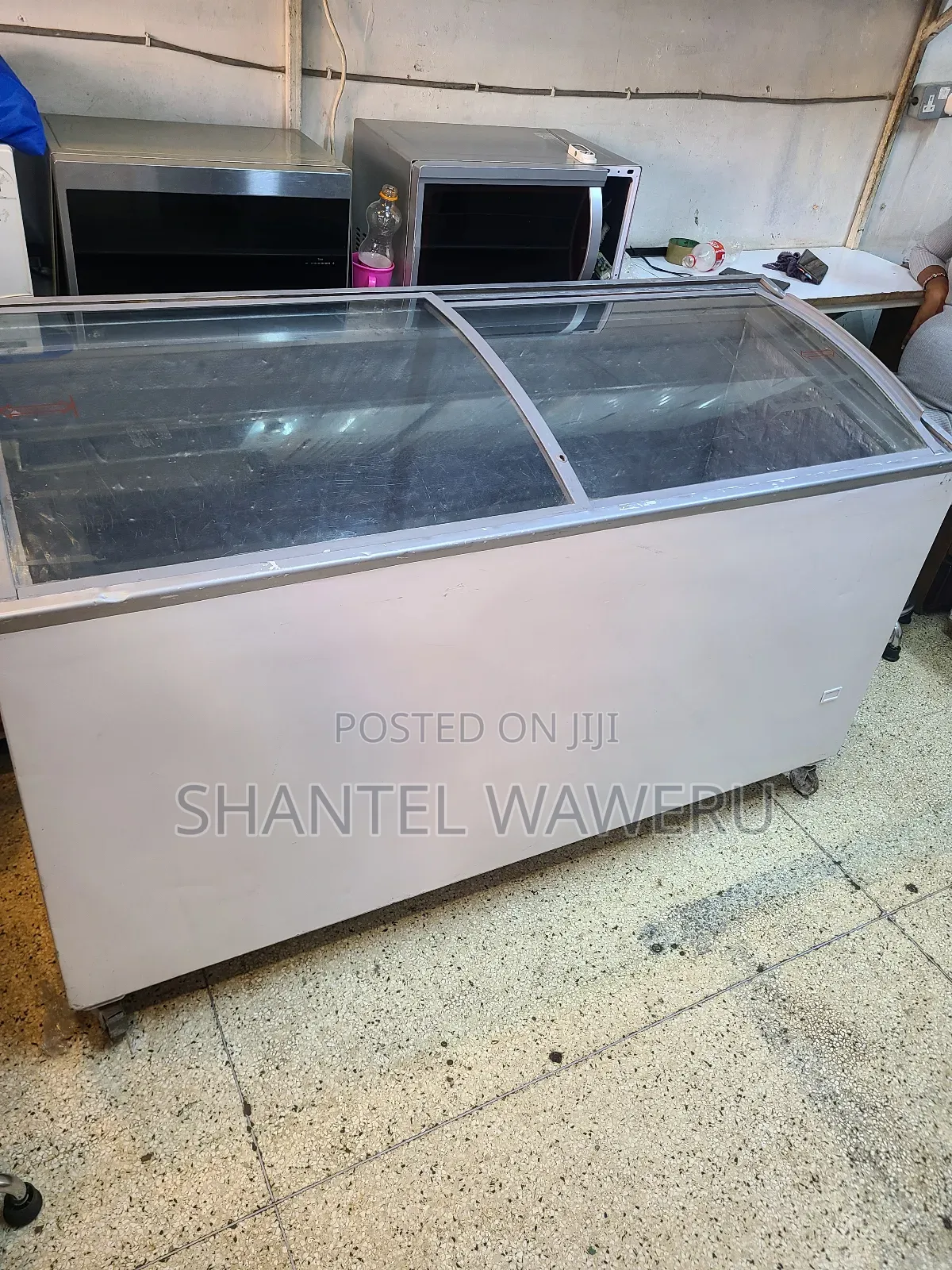 Glas Door Chest Freezer/ Deep Freezer