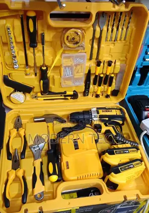 Dewalt Cordless Set With 2 Batteries
