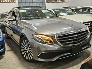 Mercedes-Benz E400 2018 Gray