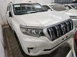 Toyota Land Cruiser Prado 2.8 2020 White