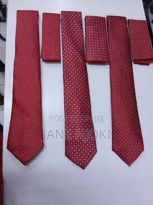 Red Ties Medium