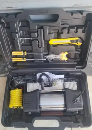 Car Air Compressor/ Portable Compressor Machine