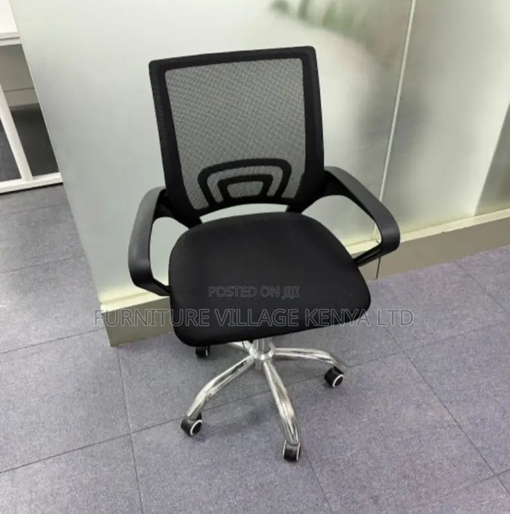 Office Chairs: Office Worker Ergonomic Low-back Chair