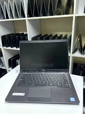Laptop Dell Latitude 5300 16GB Intel Core I7 SSD 512GB