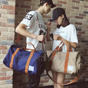 Travelling Bag_x