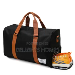 Travelling Bag_x