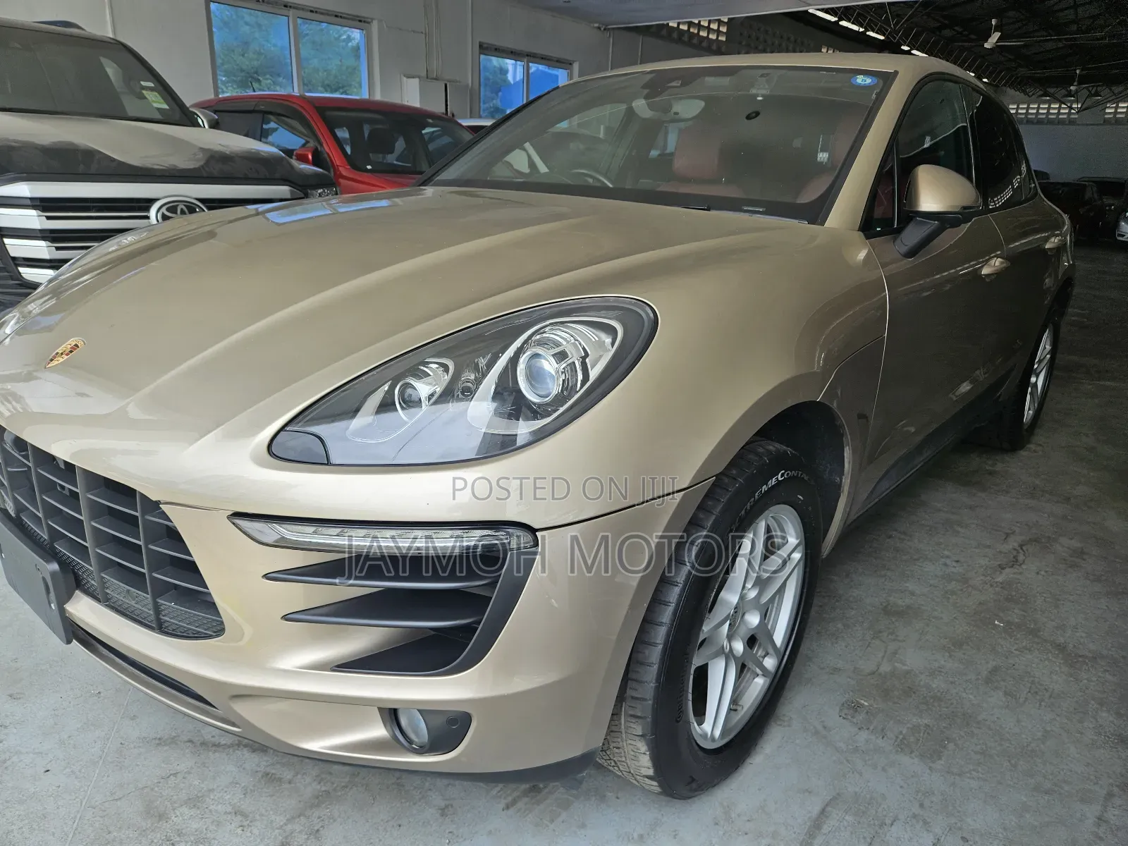 Porsche Macan 2018 Brown