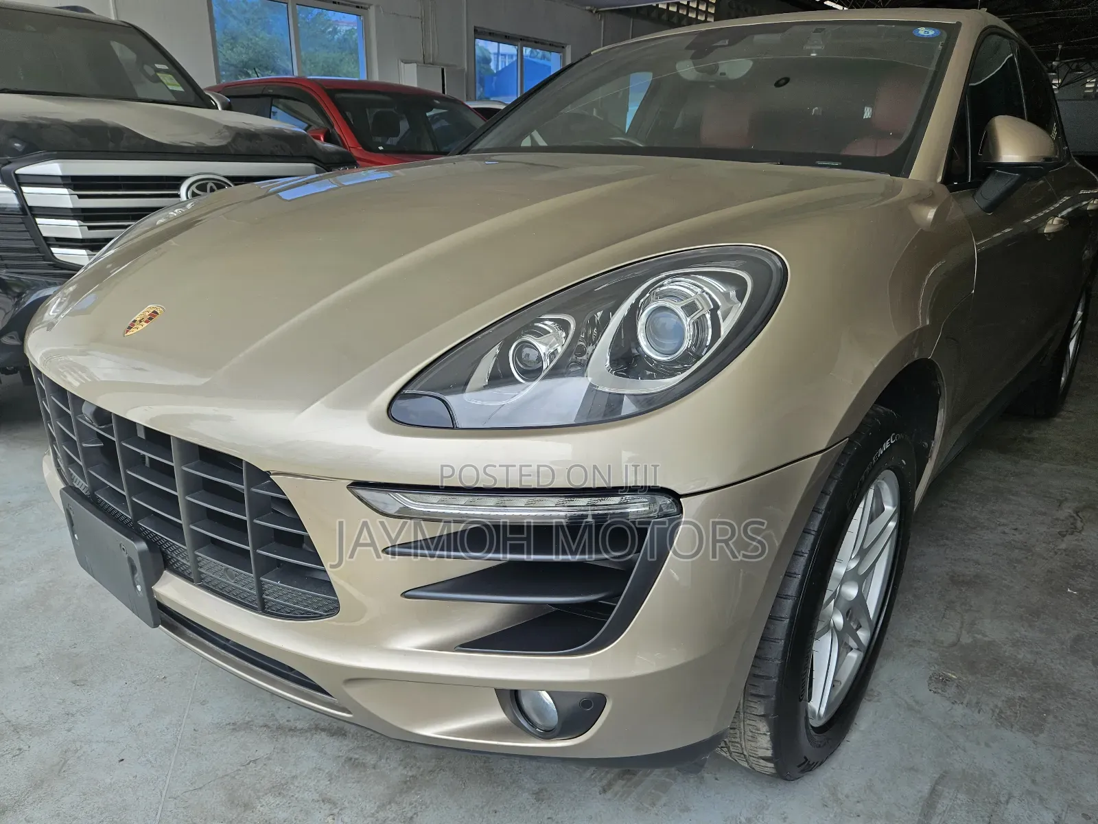 Porsche Macan 2018 Brown