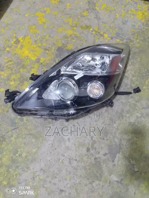 Isis 2010 Headlight