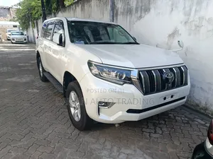 Toyota Land Cruiser Prado 2018 White