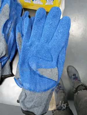 Diamond Grip Gloves