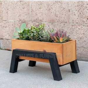 The Wooden Garden(Planter)