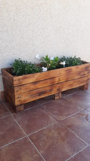 The Rustic Planter Co.