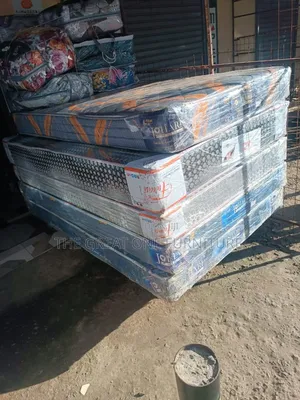 5 by 6 Hypoallergenic Fibre Matress Orthopedic Rd3w