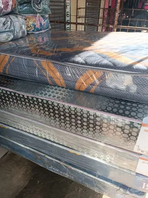 5 by 6 Hypoallergenic Fibre Matress Hb5rf