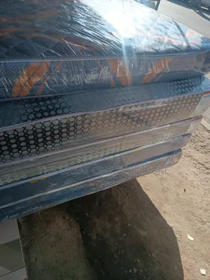 Unique Firm Fibre Matress Size 5 by 6 Bf4ek