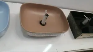 Tabletop Sink (Brown)