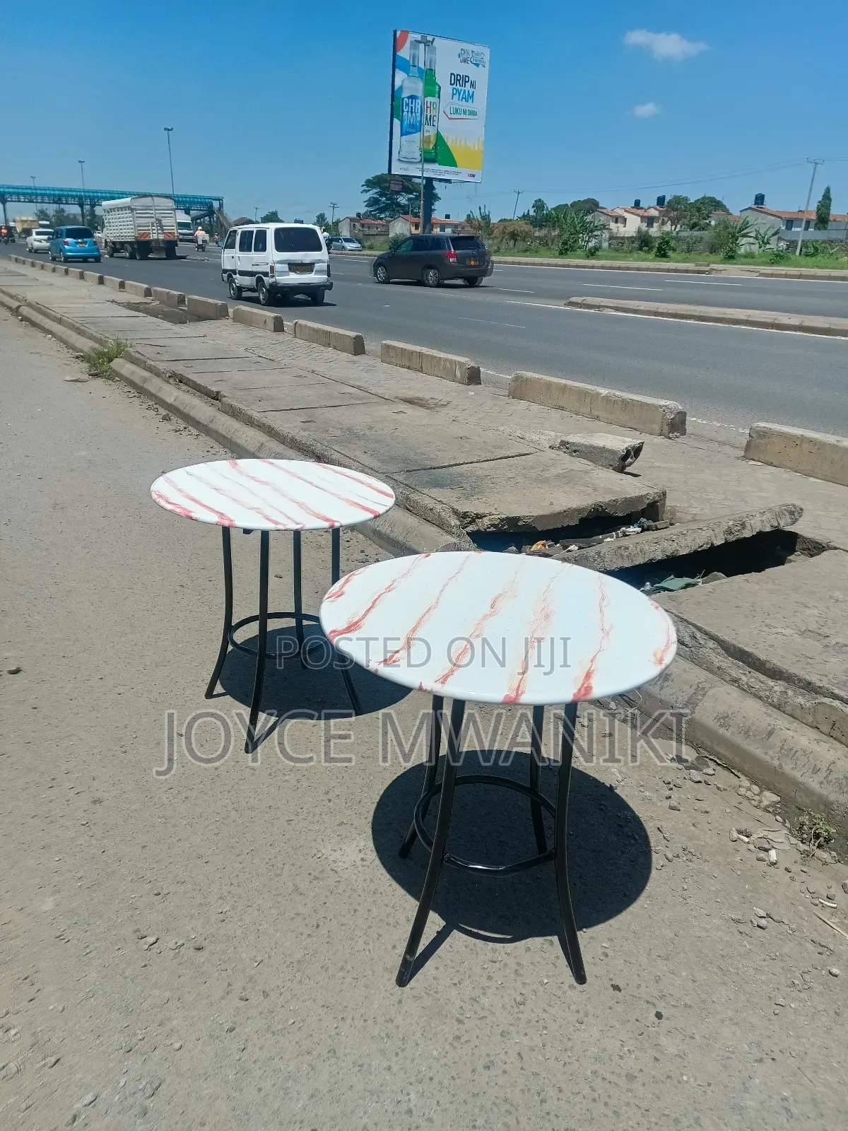 Restaurant Round Table, With Deco 