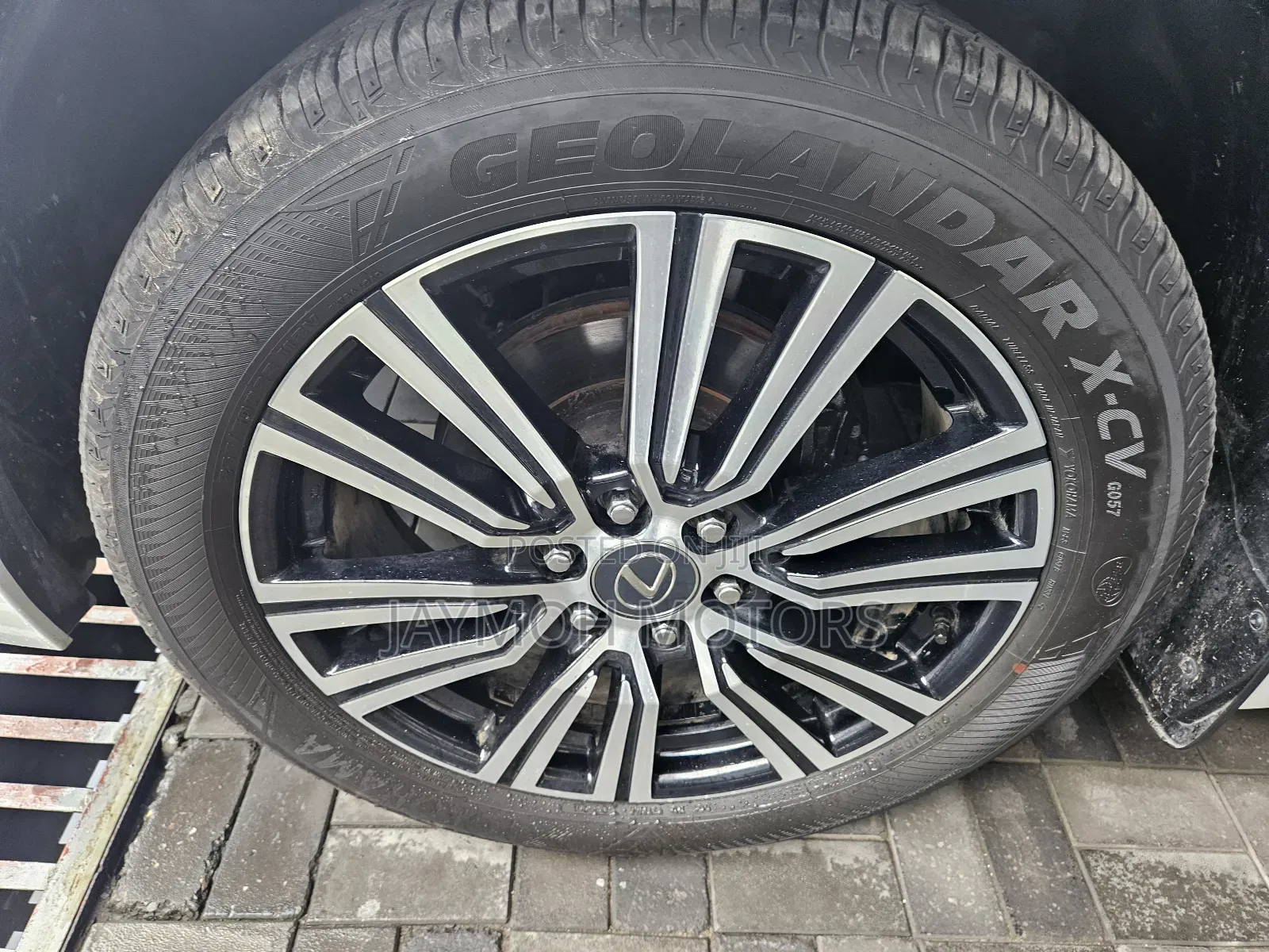Lexus LX 2024 White