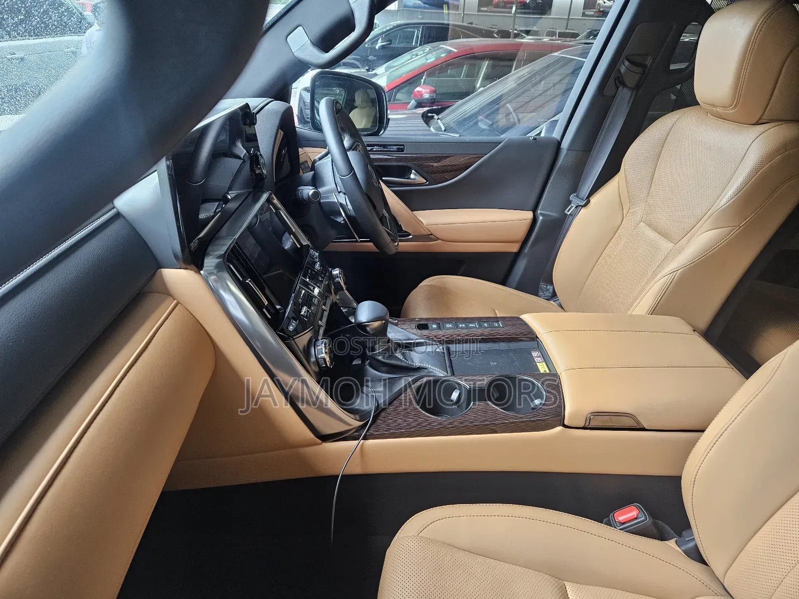 Lexus LX 2024 White