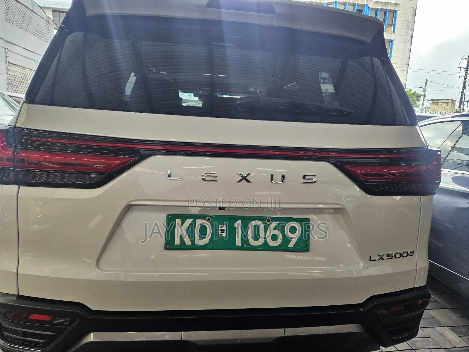 Lexus LX 2024 White