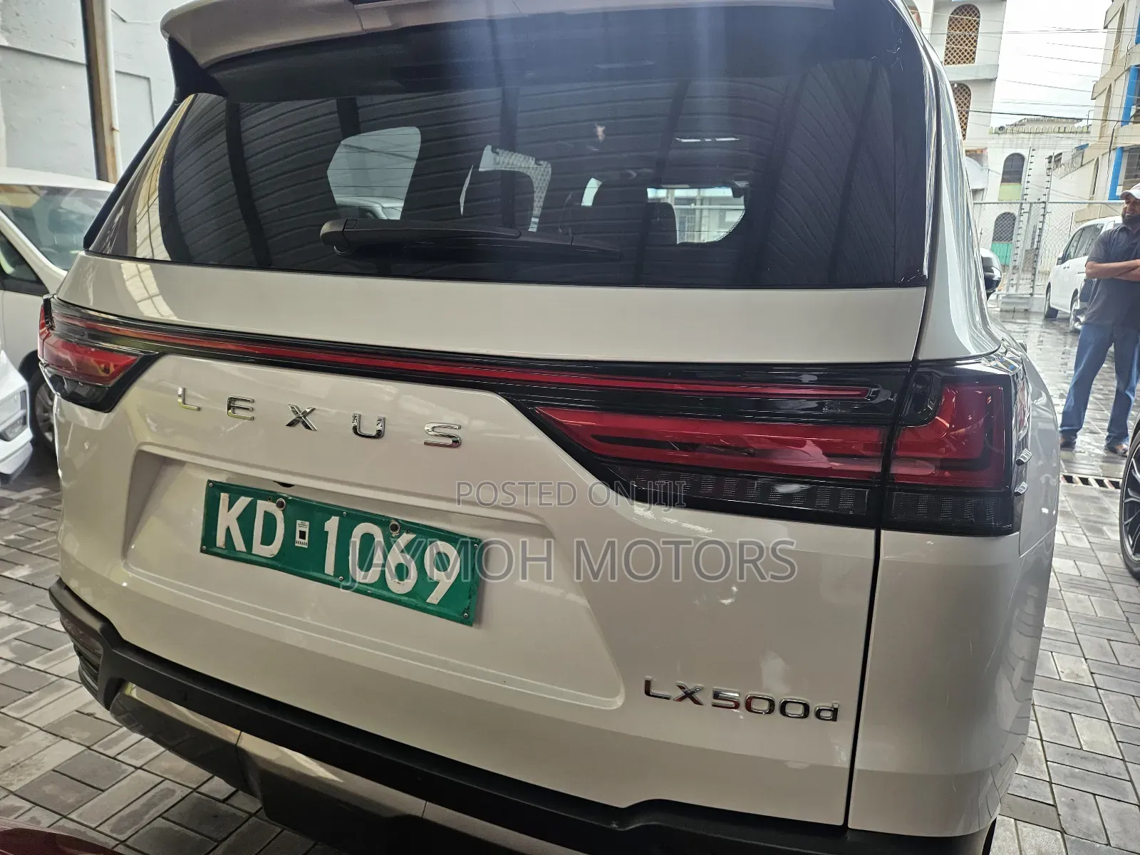 Lexus LX 2024 White