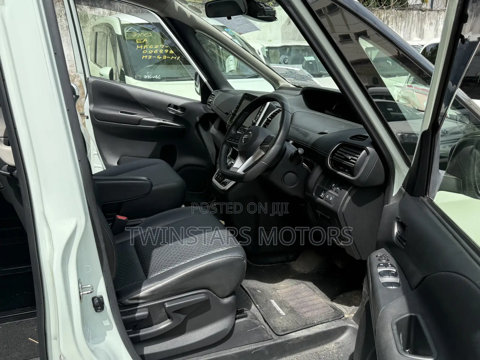 Nissan Serena 2019 White