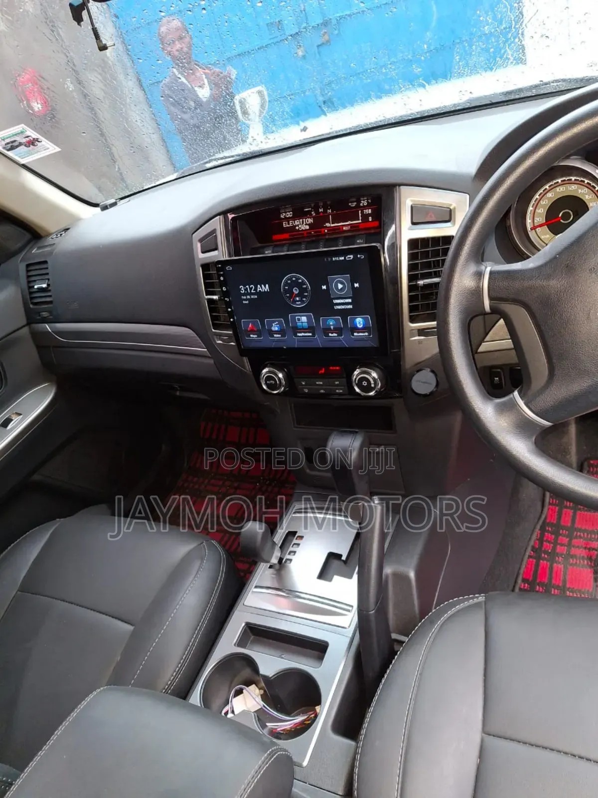 Mitsubishi Pajero 2017 White